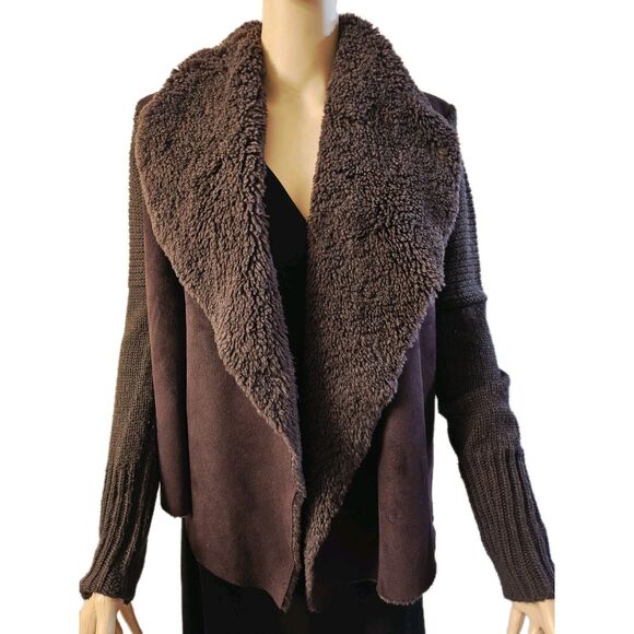 Chelsea & Theodore Suede Jacket - Picture 3 of 6